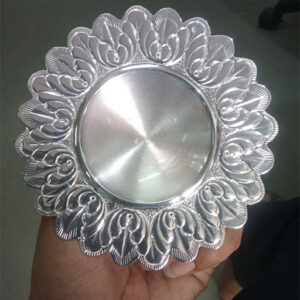 4 inches round tea light