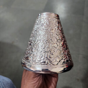 4.5 by 4.5 inches gulab chitai cone