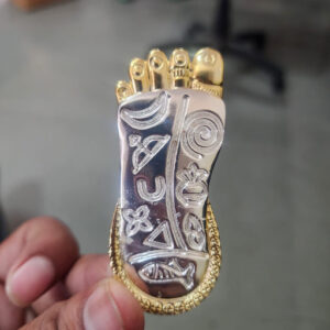 3 inches laxmi charan