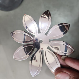 4 inches line flower patti